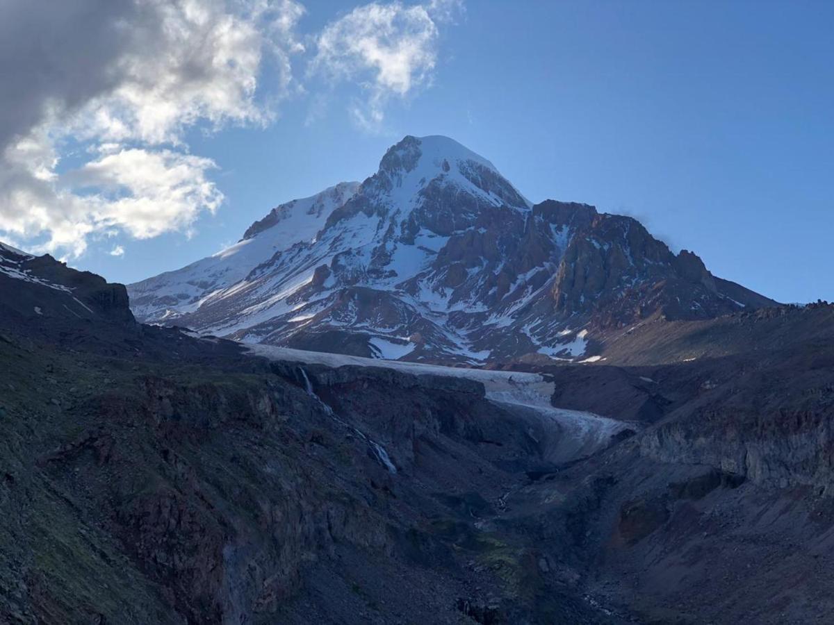 Gudauri Hut Hotel Bagian luar foto